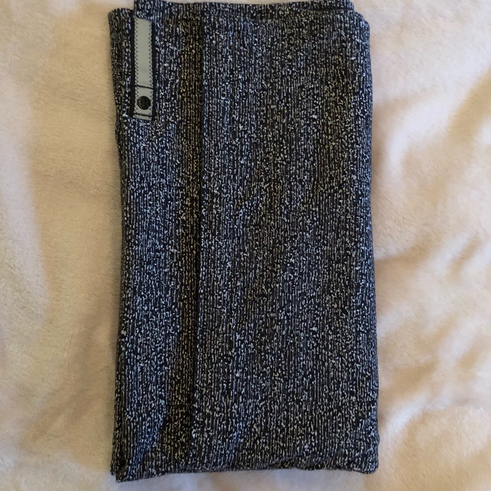 Lululemon Vinyasa Scarf